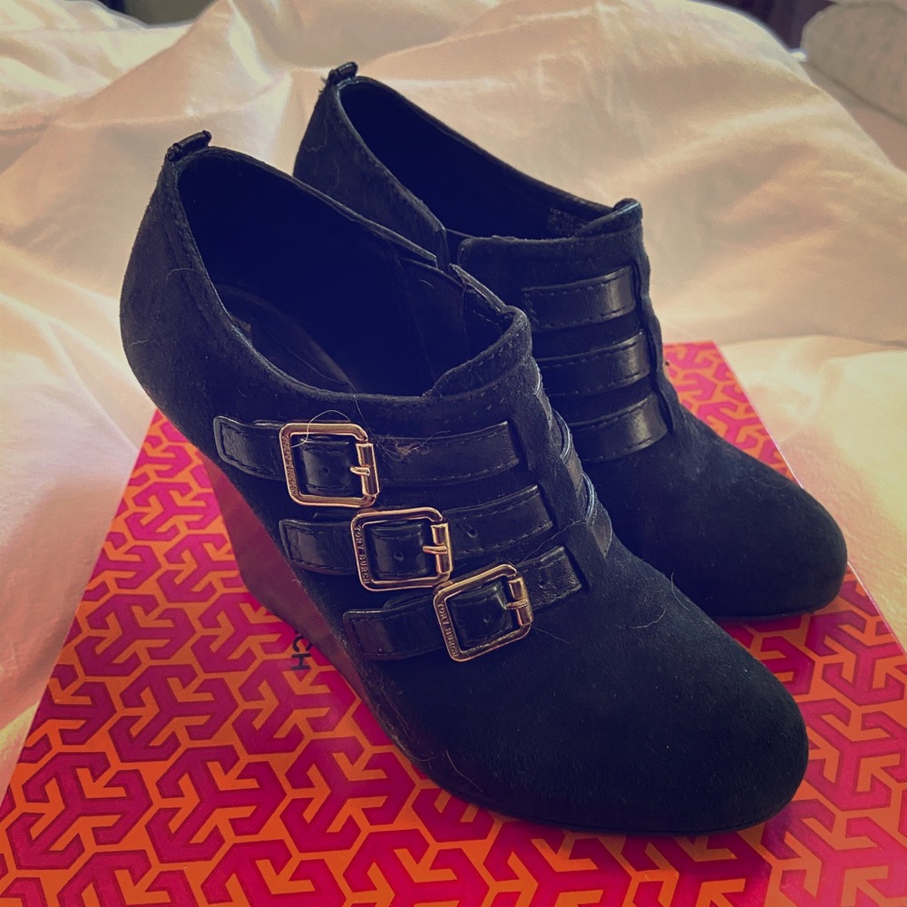 Tory Burch high wedge booty
